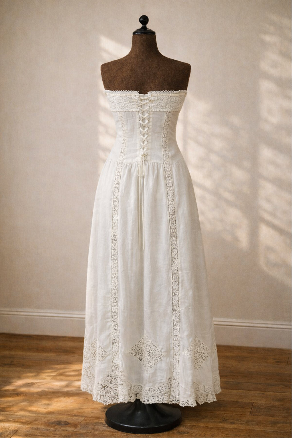 Antique Edwardian White Lace Strapless Dress