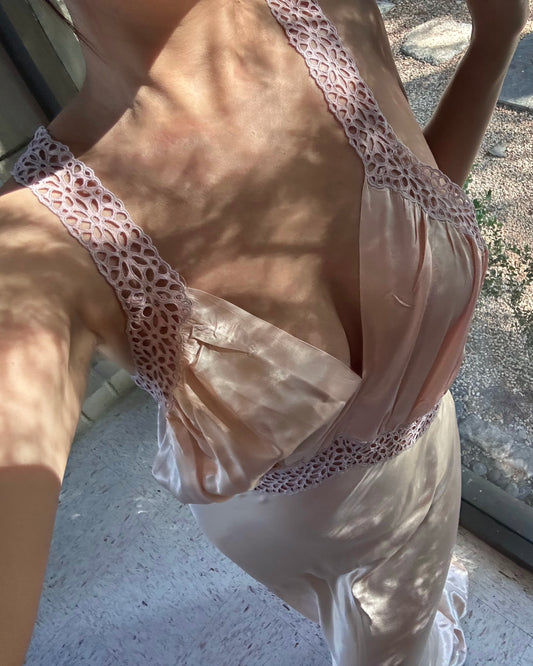 Vintage 1940s Blush Rayon Eyelet Lace Dress