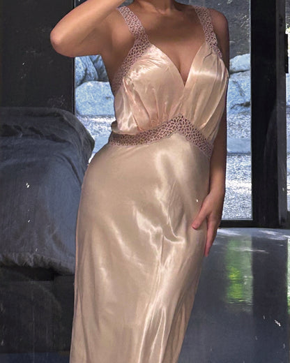 Vintage 1940s Blush Rayon Eyelet Lace Dress