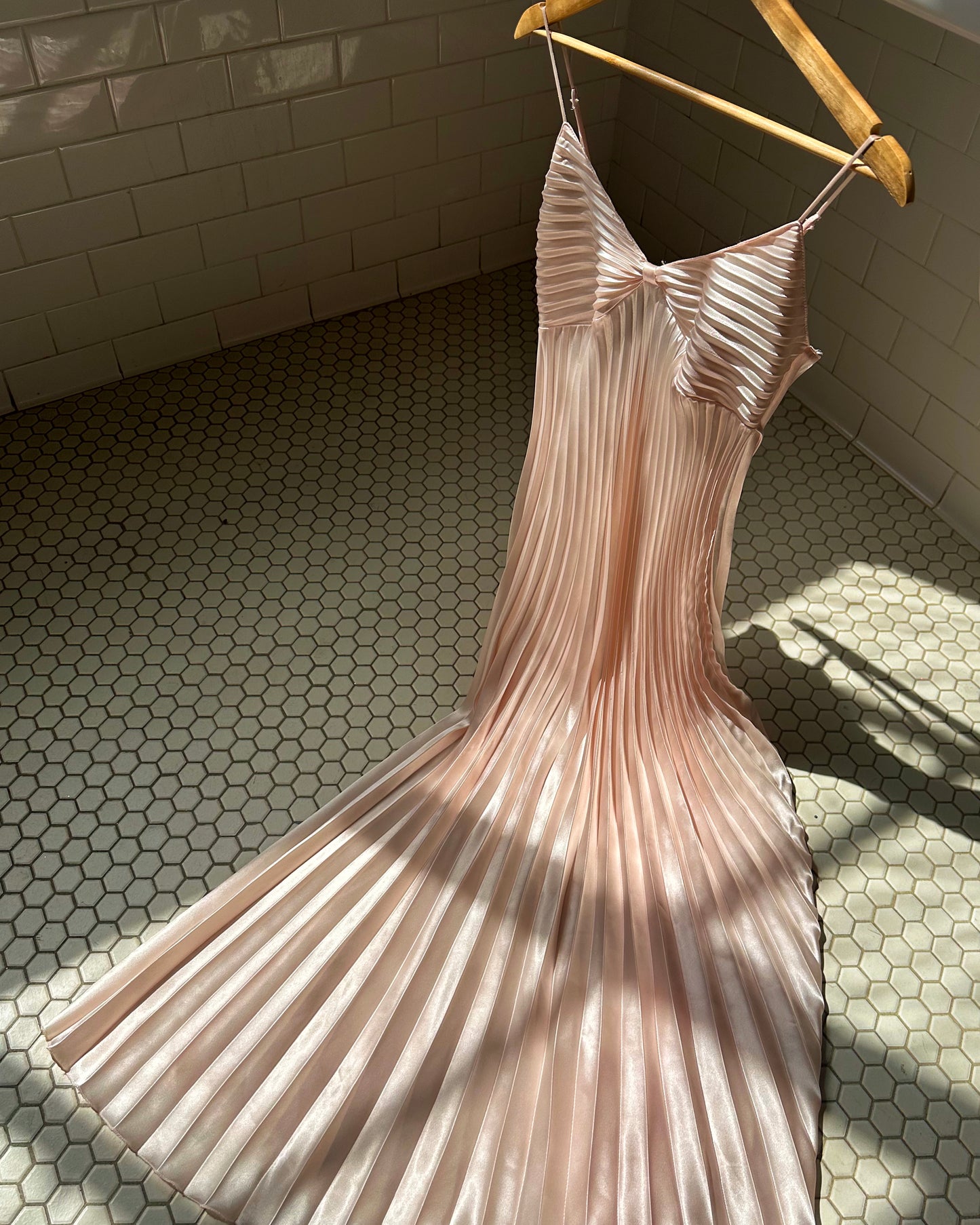 Vintage Pleated Apricot Pink Gown