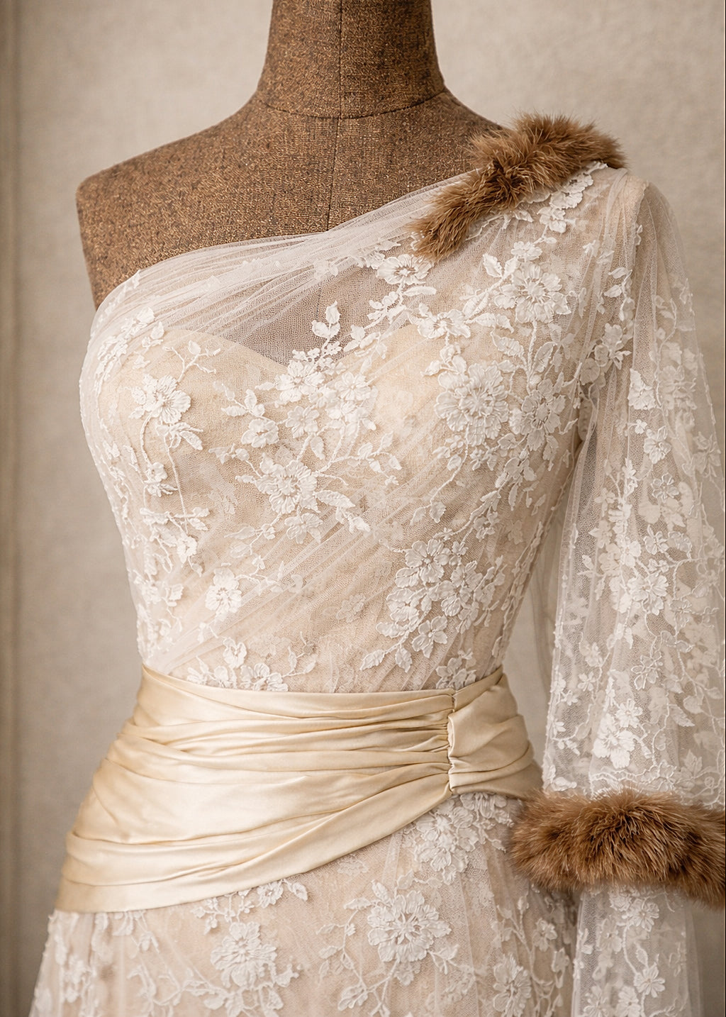 Early 20th-Century Ivory Lace Gown with Silk Sash and Sofi Fur Trim
