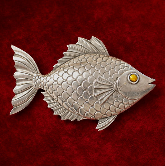 Vintage Silver Tone Fish Brooch With Amber Glass Eye